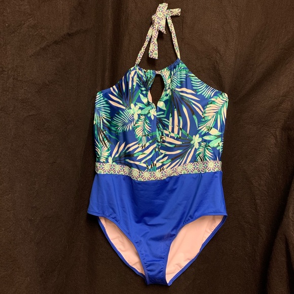 Clean Water Other - NEW Woman’s Swimsuit